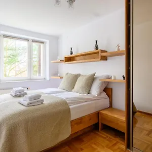 Bella Casa Premium - Biesiadna - Apartament Warszawa