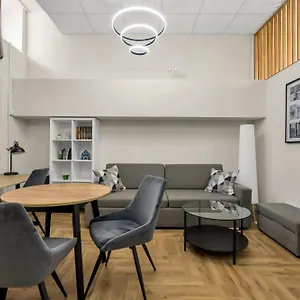 Humblebee Nest Muranow Apartament Warszawa